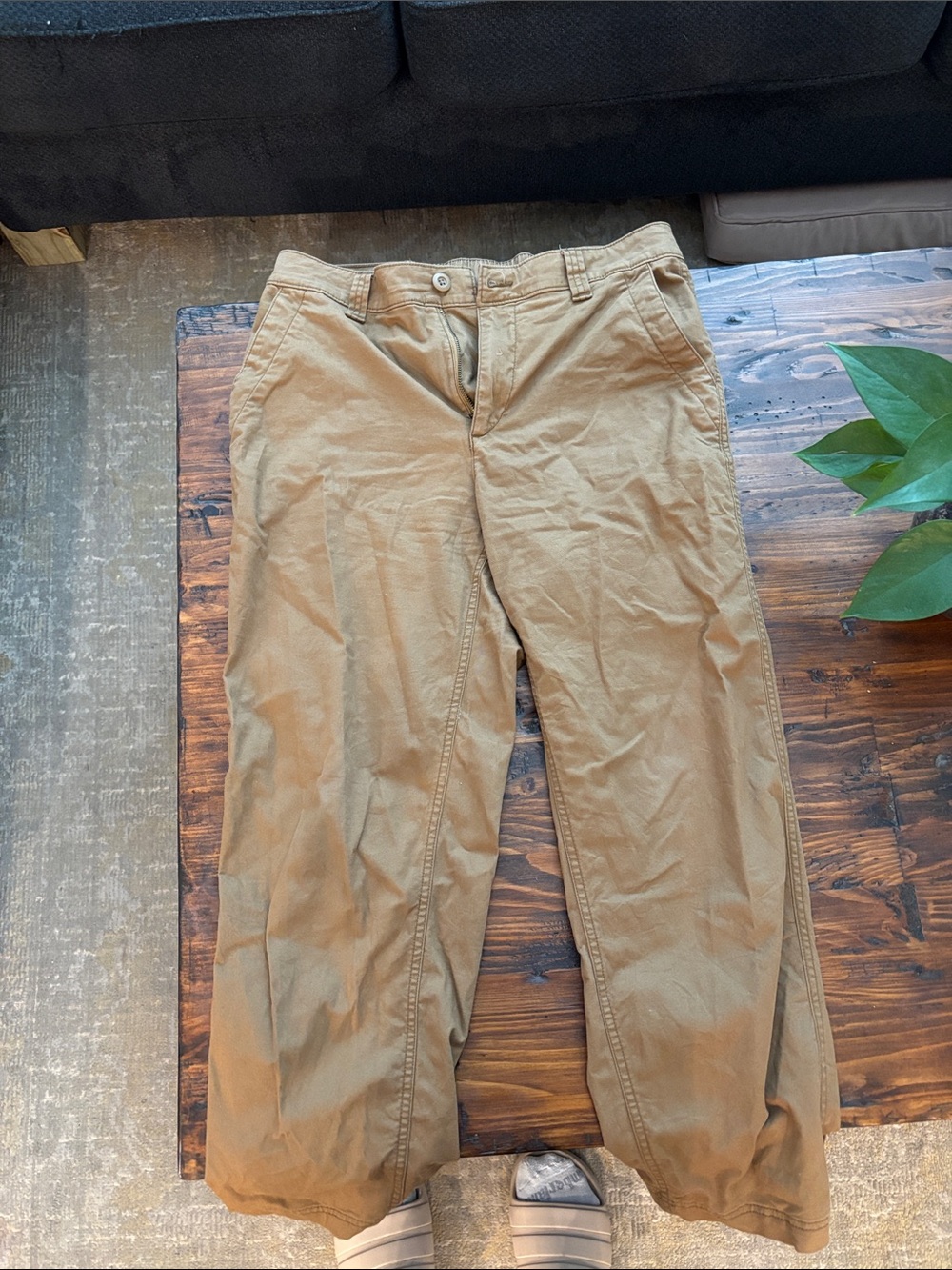 Old Navy Women's High-Waisted Tan Cotton Chinos